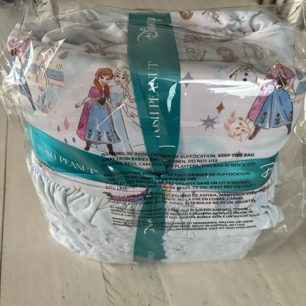 Disney Elsa & Anna Minky Ruffled Luxe Patoo® Blanket NIB 60x60 Frozen Bamboo